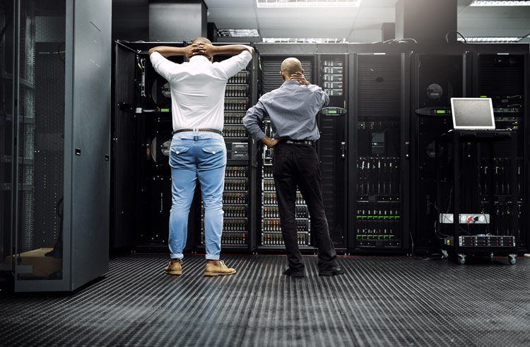 power outages in data centers